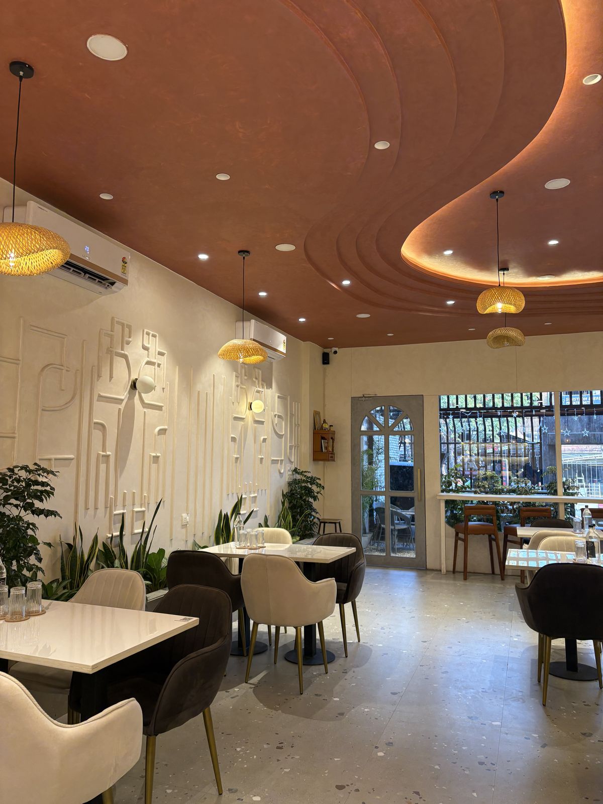 Luxury Fine Dining Hall with Polished Concrete & Wood Slat Partitions #14